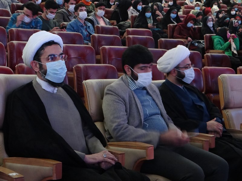 بزرگداشت دانشجویان نخبه دانشگاه های تهران بمناسبت روز دانشجو