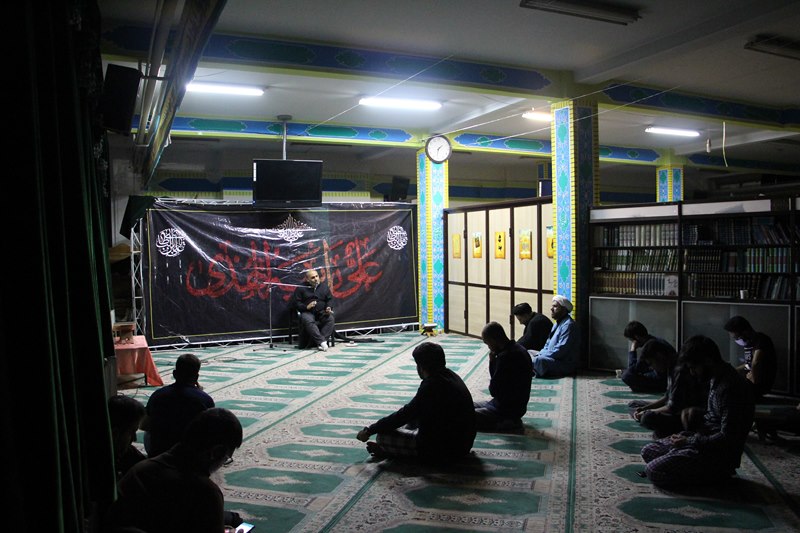 مراسم احیای شب 23 ماه مبارک رمضان در مسجد امام علی (ع) خوابگاه کوی