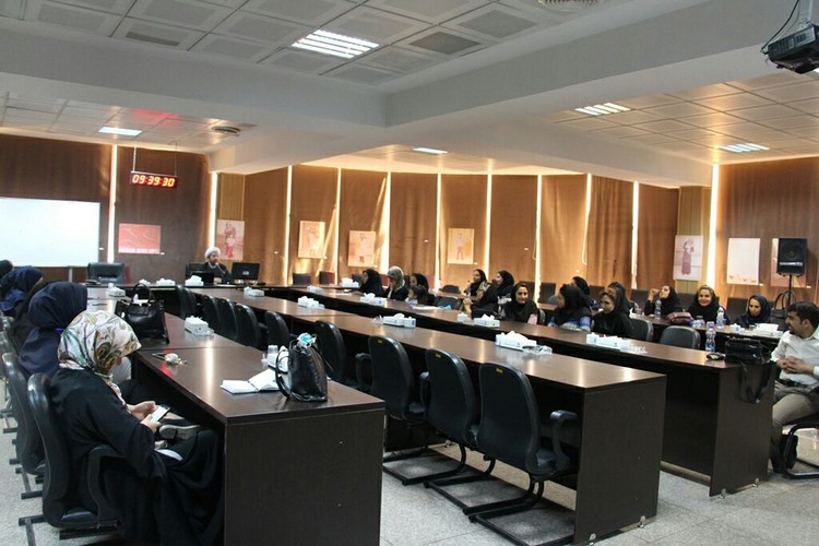برگزاری کارگاه‌های اخلاق در پرستاری در مراکز درمانی دانشگاه طی مرداد و شهریور 97