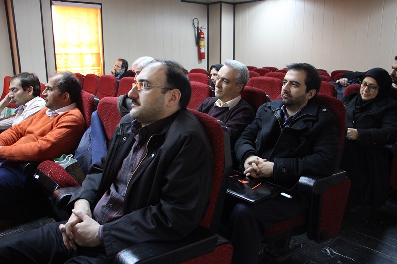 تصاویر کلاس های روز اول هشتمین دوره طرح ضیافت اندیشه استادان دانشگاه علوم پزشکی تهران