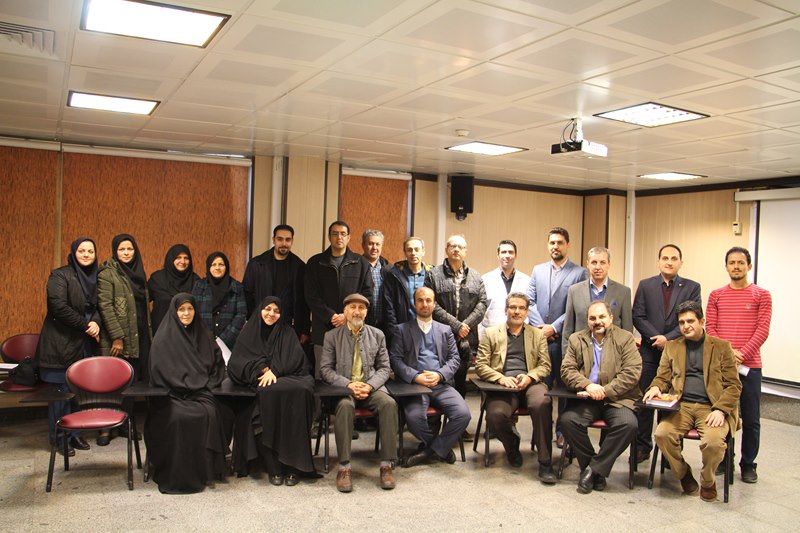 تصاویر کلاس های روز سوم هشتمین دوره طرح ضیافت اندیشه استادان دانشگاه علوم پزشکی تهران