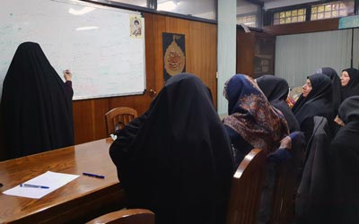 برگزاری دوره‌های آموزشی قرآن کریم ویژه دانشجویان دانشگاه علوم پزشکی تهران